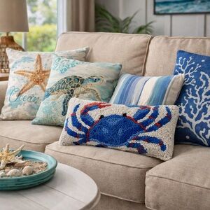 Peking Handicraft  Blown Filled Hook Throw Pillow, 12-inch Blue Crab)
